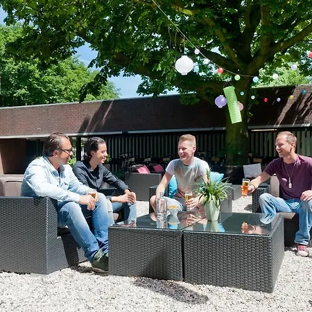 Ξενοδοχείο Tropen 3*