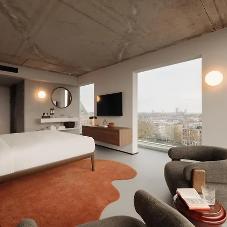 Tropen Hotel 3*
