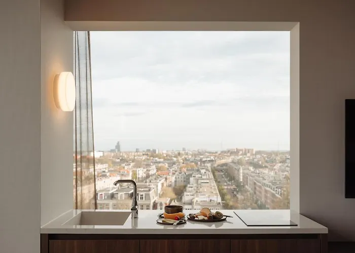 Отель Tropen Амстердам