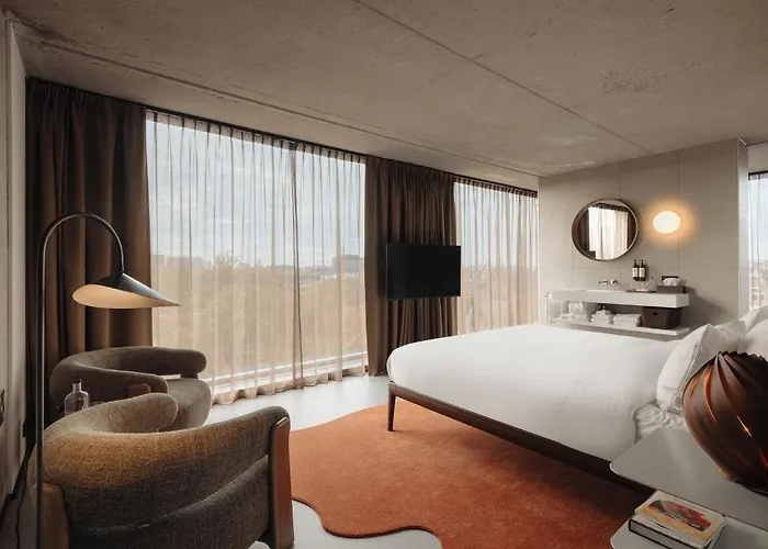 Tropen Отель 3*