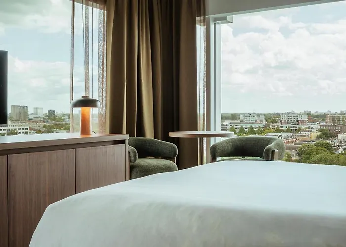 Tropen Отель Амстердам