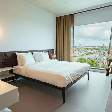 Tropen Hotel 3*