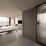 Hotel Tropen 3*