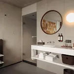 Tropen Hotel