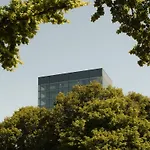 Tropen Hotel